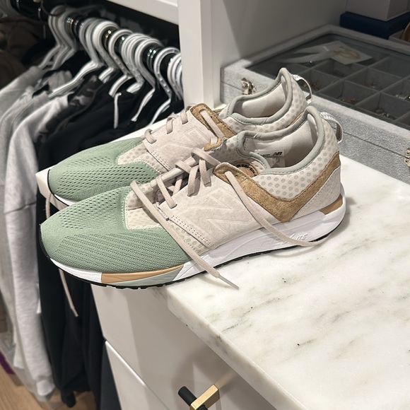 Men’s New Balance sneaker - Picture 4 of 6